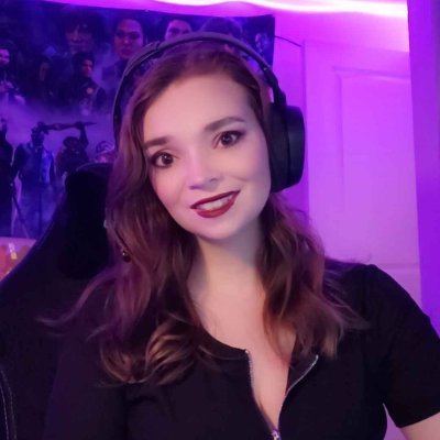 Dead by Daylight streamer |Cosplayer| |Business Email MommaSaphira@gmail.com
