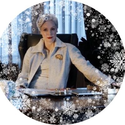 ShiftersMoon's profile picture. I Am a woman of many secrets~..... One of them being the fact that i have Always been in love with a extraordinary woman Named Morticia Addams~...