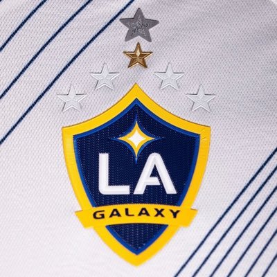 LA Galaxy. Podcast aficionado @squadcast96 @happilypod. Willow is the best movie ever made. King of Short Style. Opinions are my own.