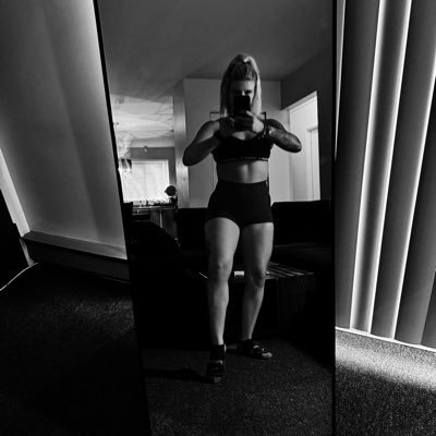 THE_GIRL_CM's profile picture. 28 y/o - Gym Rat and Workaholic