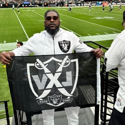 God’s Child.. #RaidersNation 🏴☠️🏁Boxing Expert. 🥊🏁 I’m Great at whatever I decide to do. Humble and Grateful