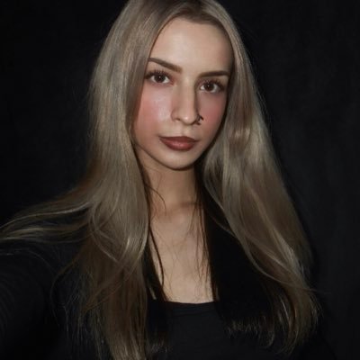 killpop___'s profile picture. 