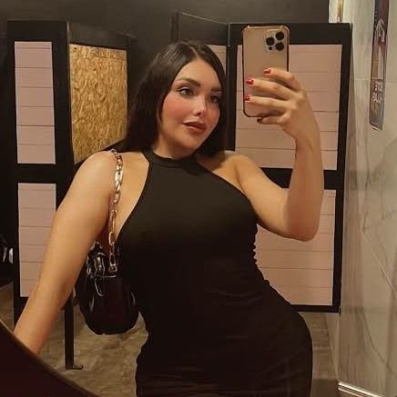 rose_daviw10372's profile picture. The Fear Of God Is Beginning Of Wisdom One Love 🤍