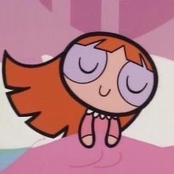 youravggrl's profile picture. your average girl, not next door