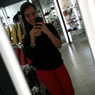 Kristen0777's profile picture. I'm the girl who is worth lovingg. live.love.shop.music.glitter.shoes.drake.justin bieber.austin mahomie