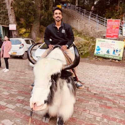 MustafaThor's profile picture. Software Engineer | React Native | Python | 24 🧩