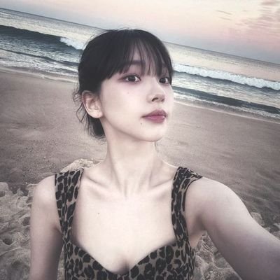 0v0_nazala's profile picture. 