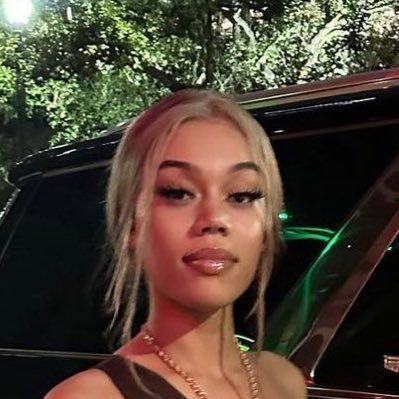 cosmicgoddesxo1's profile picture. (18+) Vegan 🌱 Aquarius ♒️ message me to Purchase my content legit meet this is my only page others are fake. add me on Google chat honestcleanp@gmail.com