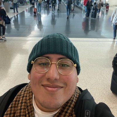 kennetpostigo's profile picture. professional keyboard user