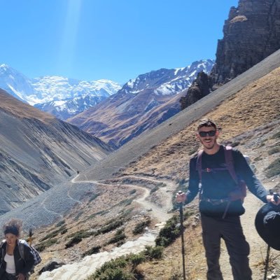 shaharhal's profile picture. בן 25, מילואימניק, משתדל להרוויח בשוק ההון