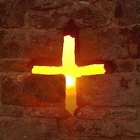 ☩ 𝓒𝓻𝓾𝔁 𝓥𝓲𝓷𝓬𝓲𝓽 ✠ ❤️🌹 (@cruxvincit) 's Twitter Profile Photo