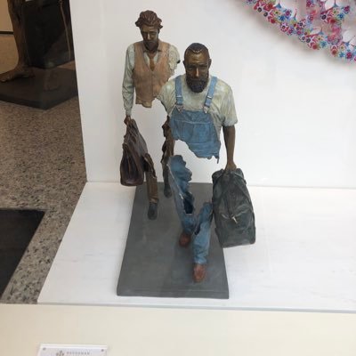 Mikodamen's profile picture. 