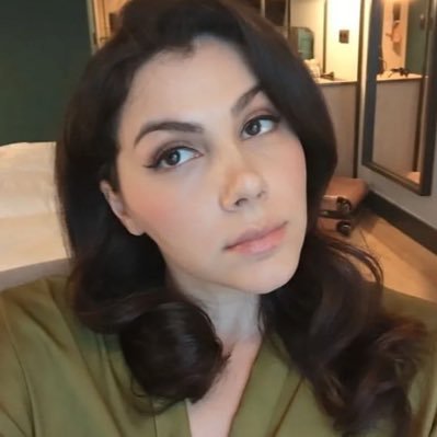 Chris465772's profile picture. be a kind woman