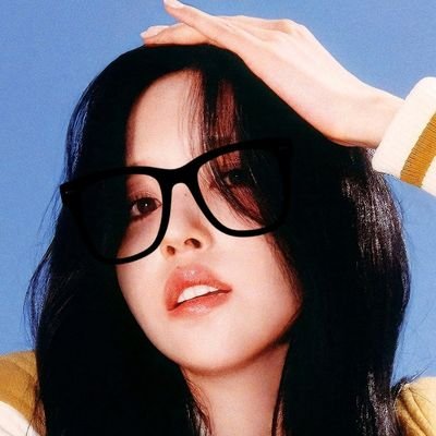 aaailytt's profile picture. beware the french red velvet twice and itzy ults
@aaailypt