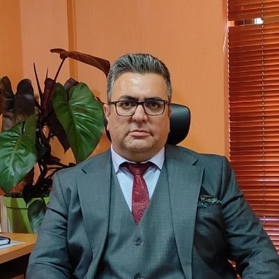 PSYCHOTRAPIST/
PhD_neurobiology/
CHRO in medical holding