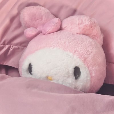 ___UoUo_'s profile picture. 