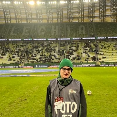 mareksuchy05's profile picture. Dziennikarz w https://t.co/8KI0seaBBt. Kibic Lechii Gdańsk🤍💚 i FC Barcelony ♥️💙