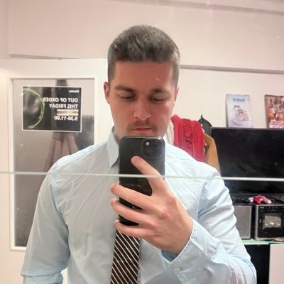 hajek_hjek3's profile picture. 