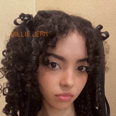 ELECTRICBABYV's profile picture. 