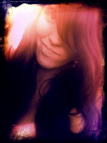 Taraclmn's profile picture. idk