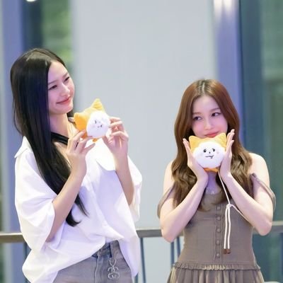 MilkLove_lover's profile picture. Milk Love only
#MilkLove
#MilkPansa
#Loverrukk
#MUVMUV
#อิ๊งค์ภา #ส้มแพร #องศาซัน #คุณวาฬแมวน้ำ #ชาช่ากอหญ้า