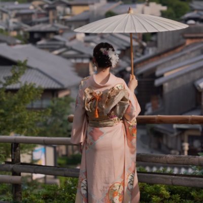音楽旅行ベーカリーヨガフィットネスなどです仕事の合間にコンサートに参加したり、リラックスしたり、焙煎を実践したり、食事を楽しんだりしています。