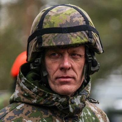 Maanpuolustus. Yhteiskunnan turvallisuus ja hyvinvointi. Metsästys.