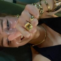 arøne (@blingblingptass) 's Twitter Profile