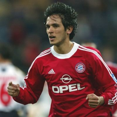 Un Bávaro de Paraguay 🇵🇾
📰 Noticias de fichajes y análisis.
🏆 Seguimiento del Bayern y sus logros.
🎙 Opiniones personales y datos curiosos.
🍃 Tereré+fút.