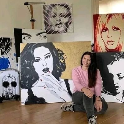 by_92663313's profile picture. 