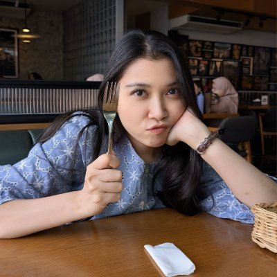 amel_ryana's profile picture. Daydream