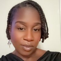 Roz (@misskufuor) Twitter profile photo