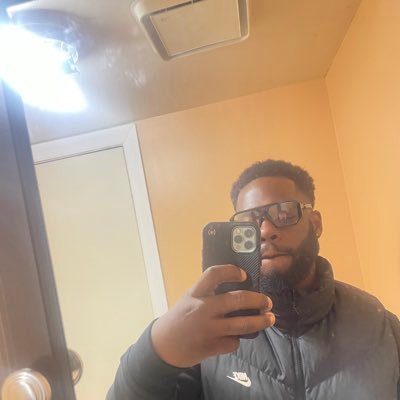 Lxgit__6's profile picture. ⁶𓅓 #Rams #Yankees #DubNation #Commanders