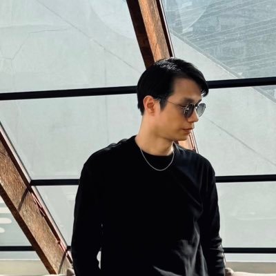 happy_bird_day's profile picture. 