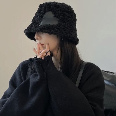 5_tq_'s profile picture. 取引垢 成人済20↑ (喫煙者・ペット🙅‍♀️) 梱包などその他希望等ございましたら、リプやDMにお願いします。