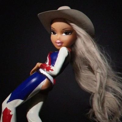 yoncevon's profile picture. HIVE 🐝 | FREE PALESTINE | KNEECAP🇮🇪
                                                              🇵🇸🇨🇩🇸🇩