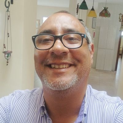 Dirigente Politico en Carabobo. La Paciencia es una herramienta para el Éxito. Tan criollo como el guayoyo. Valencia-Carabobo Sígueme y te sigo.
