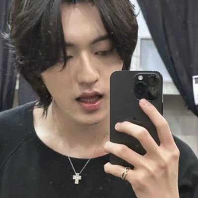 starmoonsimply's profile picture. always trying