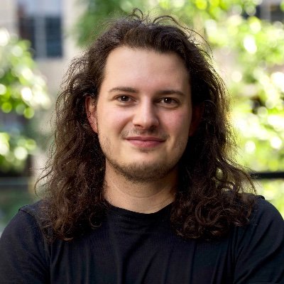 KyleBimm's profile picture. 🔆 Just trying to build a life worth living 🔆 
Product Leader @ Microsoft AI 🤖 
🇨🇦 in 🇺🇸
Digital Nomad 🧳 Adventure Travel 🏔️ 
Founder of Liscena 🚀