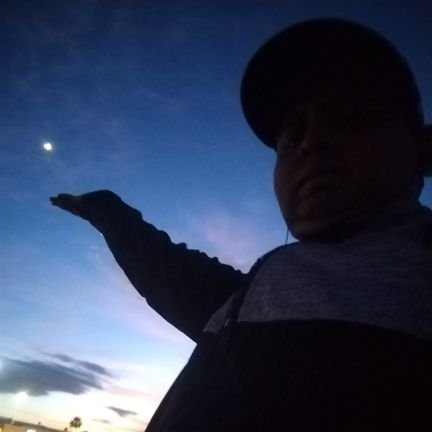 JuankiFelixMota's profile picture. Pasar a la historia, contado en forma de leyenda, y asi ser inmortal para siempre