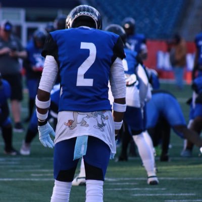 DB/WR | #2 ALLEN YOUNG 🚶🏾♂️🚶🏾➡️| Coach @CoachMarshallJ | Randolph,Massachusetts | 6’1 175 | C/O 2026’ | email: alleng617@yahoo.com