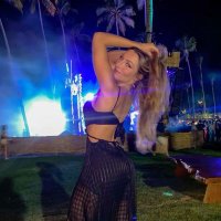 bellinha (@_2kisa_) 's Twitter Profile