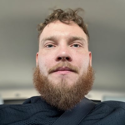 _icon999's profile picture. 999🖤 710🍯