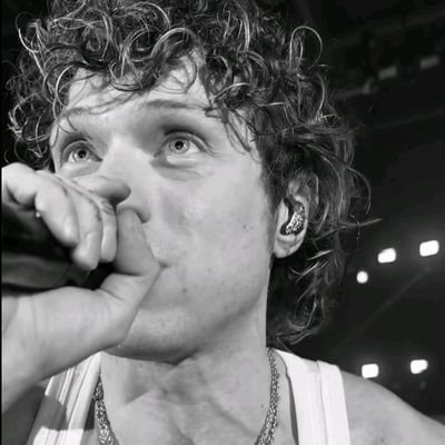 elalunaaa's profile picture. privato di lele terrorista fan account she/her