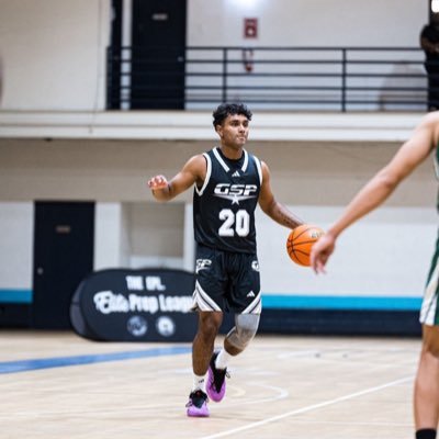 @NVCBasketball freshman // 6’0 pg // 165 lbs // 3.0 gpa // 9257852410 // vd2267@gmail.com