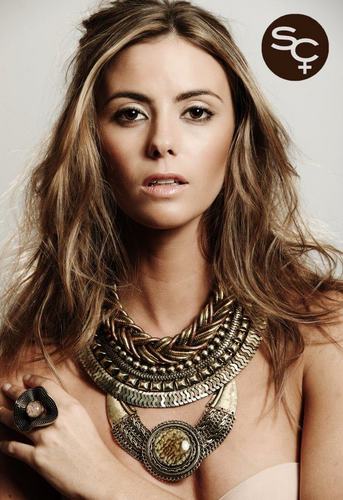 Statement fashion jewellery for all women.
Be inspired. Be yourself. Be Sistaco