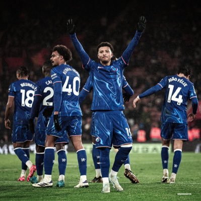 Préférant mourir jeune et riche que Vivre pauvre et Vieux Éternel Fan de @Chelseafc⚽ 🖖🏾#IESURNOUS