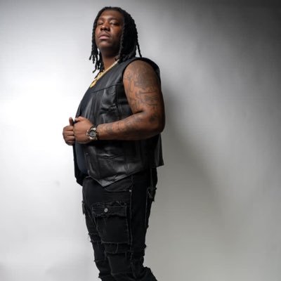 Procrastination is the Grave in which Opportunity is BURIED #ProudFather #BattleRapFan #ActionSpeaksLouder SUBSCRIBE 2 my music channel! ⬇️⬇️🔥🔥🙏🏽