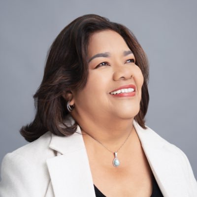MaribelGordonC_'s profile picture. Académica • Economista y Luchadora social. Candidata por la libre postulación a la presidencia. Plan para la #VidaDigna 🦋🌱💜🇵🇦