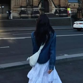 •ubah jadi akun rant sambat aja deh ||
•akun ngebucin cowo kpop & fiksi